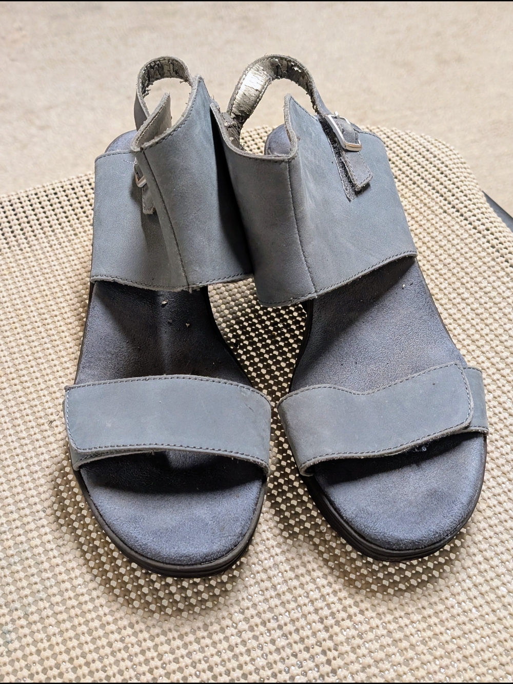Women's Aerosole's Heelrest Suede Leather Wedges -Sz 8.5- In The Bog Color